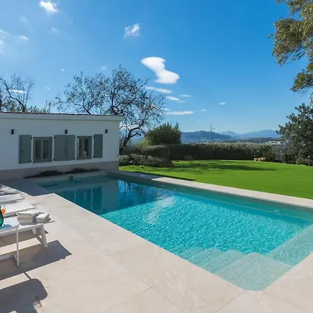 Villa Acogedora Y Con Estilo